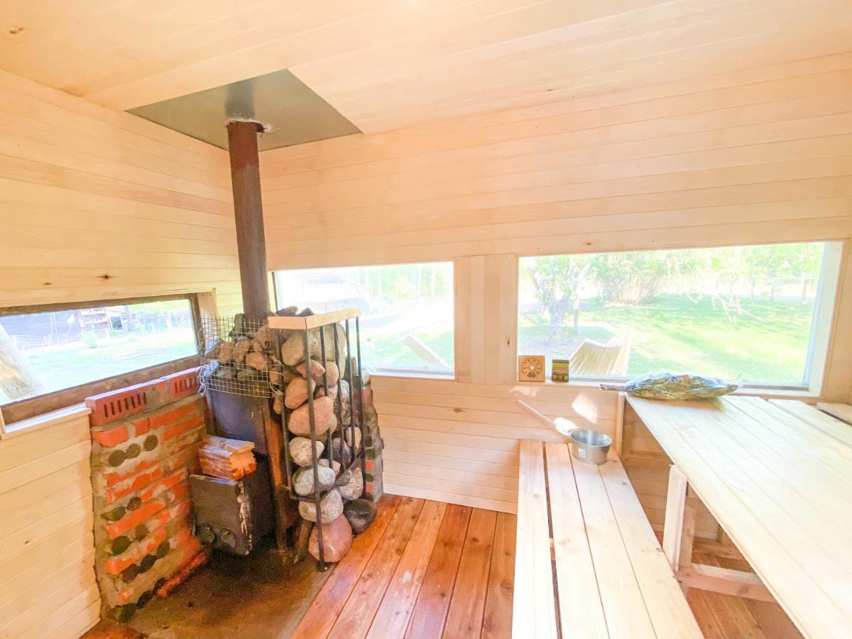 Private Farm Jakuzzi Sauna In The Forest Talsi Exteriör bild